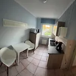 아파트 Gemuetliche 2-zimmer-wohnung In