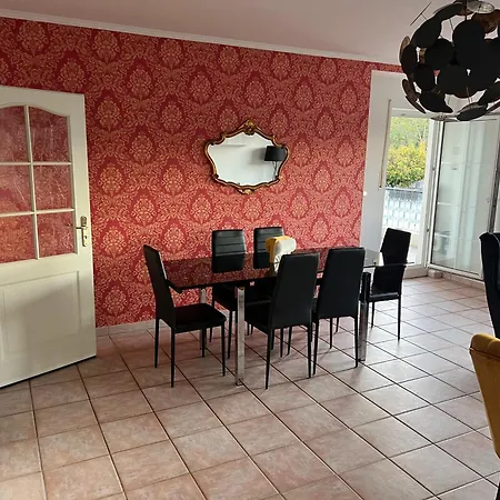 Gemuetliche 2-zimmer-wohnung In