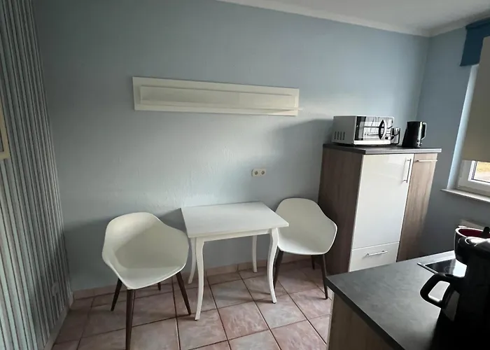 Apartment Gemuetliche 2-zimmer-wohnung In *